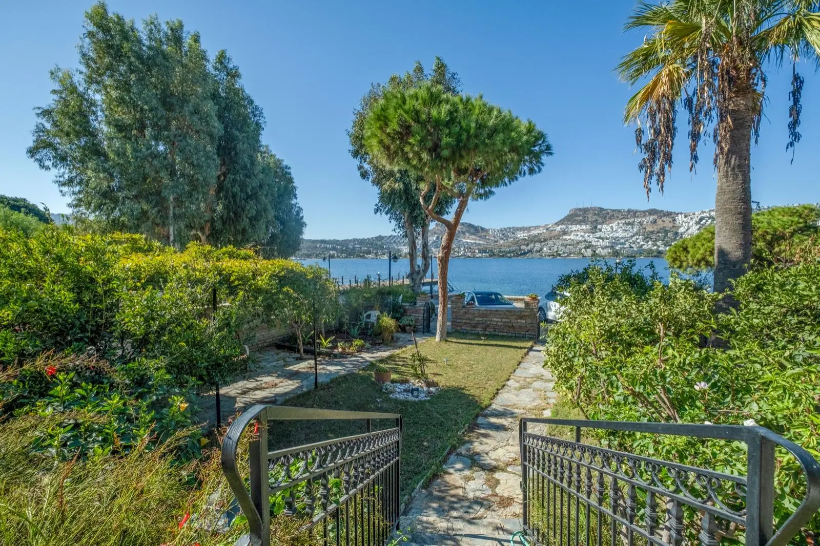 Home in Gundogan